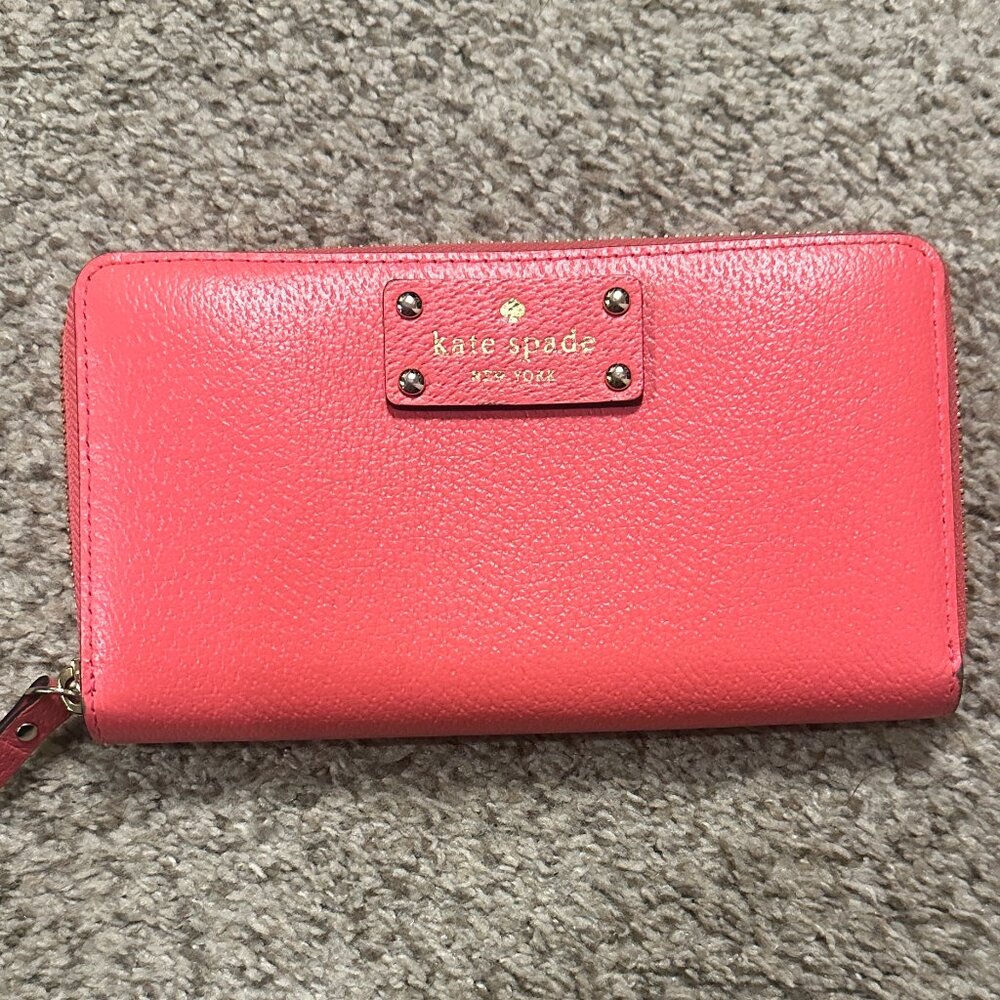 Kate Spade New York Coral Pink Zip Around Wallet Leather